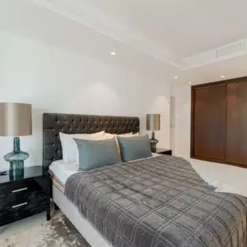 Three-bedroom duplex penthouse with sea views in Castiglione, San Pedro de Alcantara Picture 10
