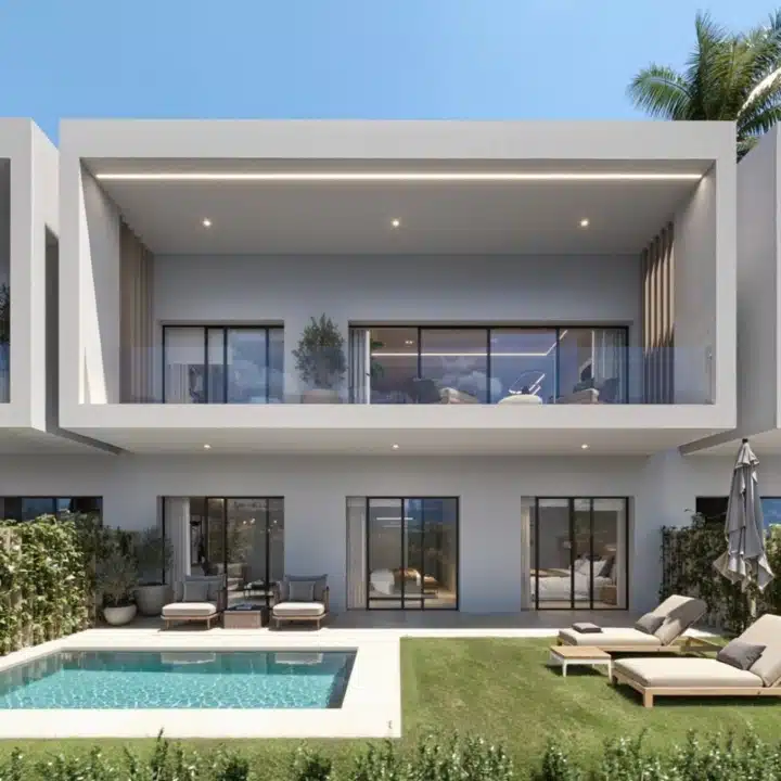 Spinto Blu – Villa with elegant architecture and modern interiors in Casares Picture