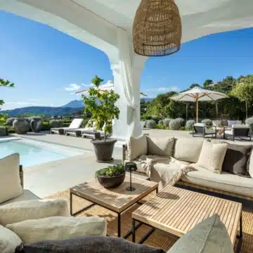 Andalusian-inspired luxury mansion with panoramic views in Marbella Club Golf Resort, Benahavis Picture 18