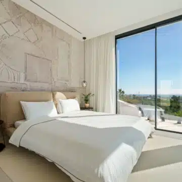 Magnificent villa within the private Tresora Villas enclave in La Quinta, Benahavis Picture 22