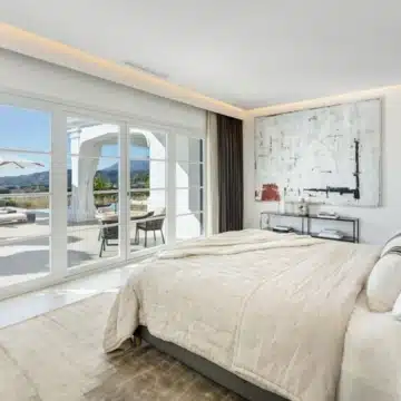 Andalusian-inspired luxury mansion with panoramic views in Marbella Club Golf Resort, Benahavis Picture 23