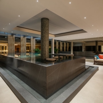 Frontline-golf villa with unobstructed views across the golf course in La Quinta, Benahavis Picture 20