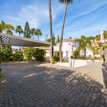 Newly renovated mediterranean home with incredible sea views in La Quinta, Benahavis Picture 35