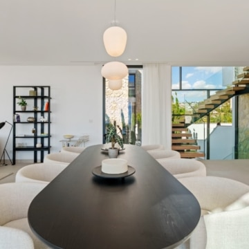 Magnificent villa within the private Tresora Villas enclave in La Quinta, Benahavis Picture 35