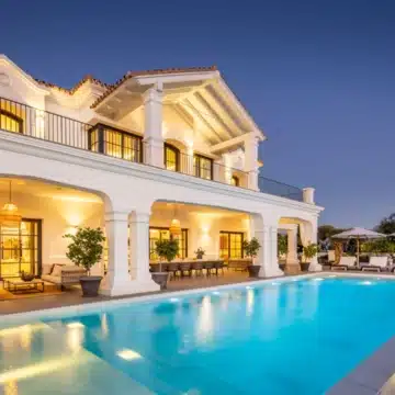 Andalusian-inspired luxury mansion with panoramic views in Marbella Club Golf Resort, Benahavis Picture 40