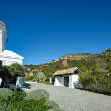 Andalusian-inspired luxury mansion with panoramic views in Marbella Club Golf Resort, Benahavis Picture 42
