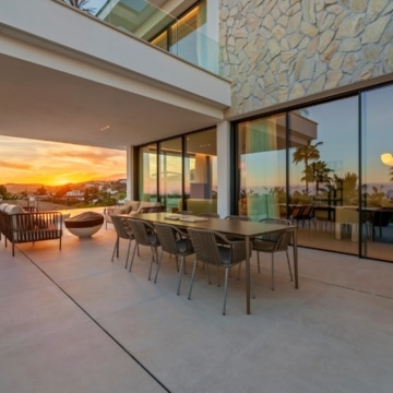 Magnificent villa within the private Tresora Villas enclave in La Quinta, Benahavis Picture 47