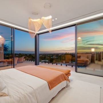 Magnificent villa within the private Tresora Villas enclave in La Quinta, Benahavis Picture 51