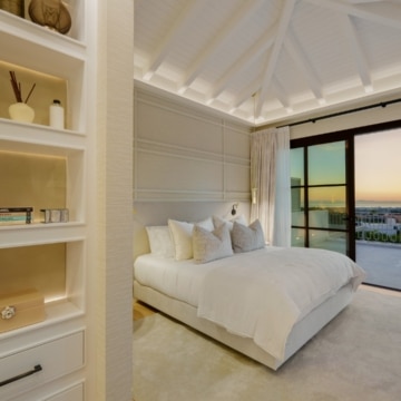 Newly renovated mediterranean home with incredible sea views in La Quinta, Benahavis Picture 51