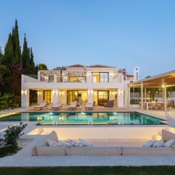 Newly renovated mediterranean home with incredible sea views in La Quinta, Benahavis Picture 58