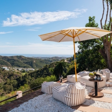 Andalusian style luxury villa with panoramic sea views in El Madroñal, Benahavis Picture 58