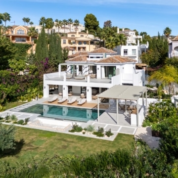 Newly renovated mediterranean home with incredible sea views in La Quinta, Benahavis Picture 65
