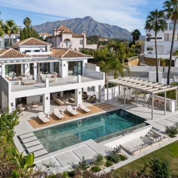 Newly renovated mediterranean home with incredible sea views in La Quinta, Benahavis Picture 66