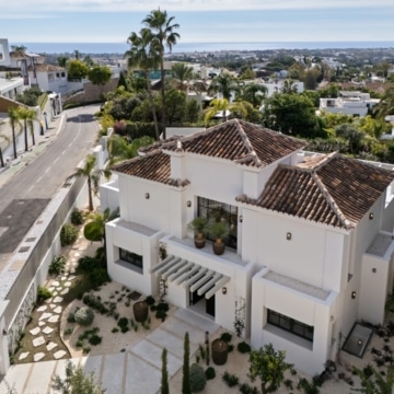 Newly renovated mediterranean home with incredible sea views in La Quinta, Benahavis Picture 67