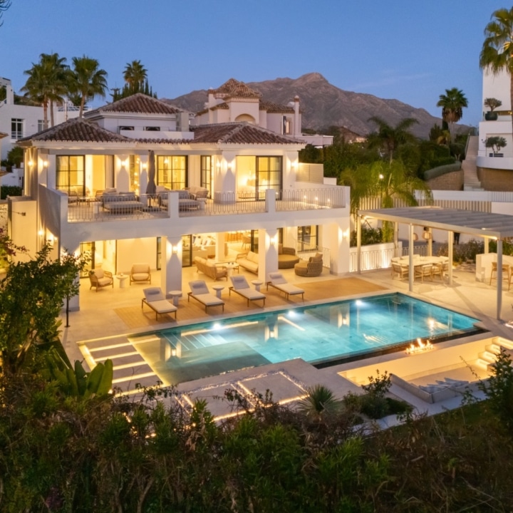 Newly renovated mediterranean home with incredible sea views in La Quinta, Benahavis Picture