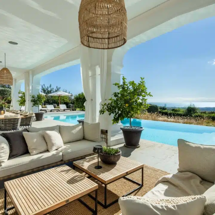 Andalusian-inspired luxury mansion with panoramic views in Marbella Club Golf Resort, Benahavis Picture