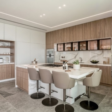 Contemporary villa positioned to capture breathtaking sea views in La Quinta, Benahavís Picture 14