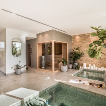 Contemporary villa positioned to capture breathtaking sea views in La Quinta, Benahavís Picture 53