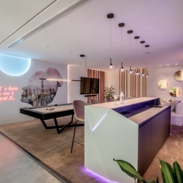 Contemporary villa positioned to capture breathtaking sea views in La Quinta, Benahavís Picture 58