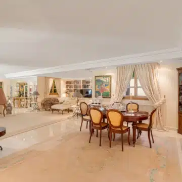 Five bedroom Mediterranean Villa offering serene views in Nueva Andalucía, Marbella Picture 11