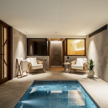Villa nestled on a privileged location with beautiful golf and sea views in Nueva Andalucia Picture 43