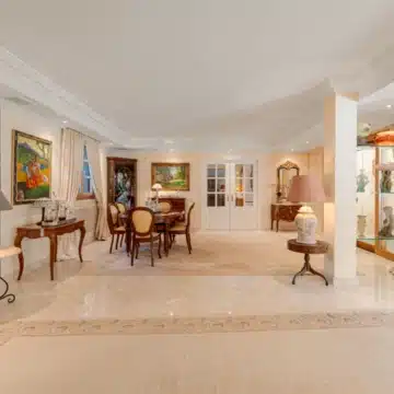 Five bedroom Mediterranean Villa offering serene views in Nueva Andalucía, Marbella Picture 15