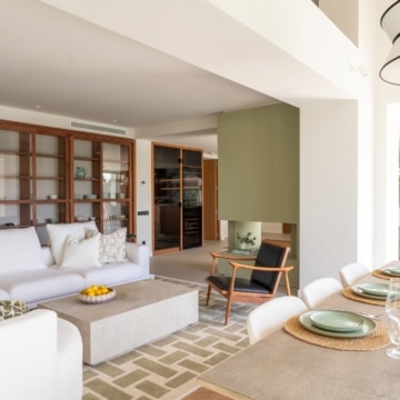 Scandinavian-style villa with panoramic views over Los Naranjos Golf in Nueva Andalucía Picture 8
