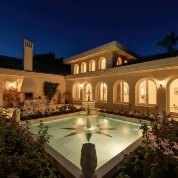 Impressive Estate enjoying panoramic sea views with a plot of almost 6000 m² in Rio Real, Marbella Picture 12