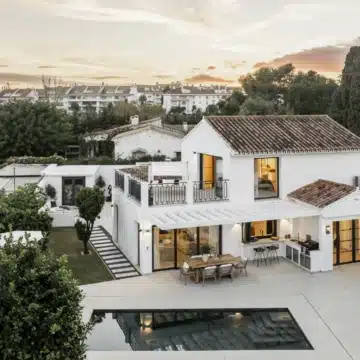 Newly renovated villa in a peaceful neighbourhood of Linda Vista Baja, San Pedro de Alcantara Picture 28