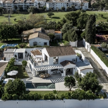 Newly renovated villa in a peaceful neighbourhood of Linda Vista Baja, San Pedro de Alcantara Picture 30