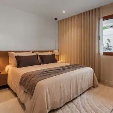 Four bedroom townhouse with timeless interior in Aloha, Nueva Andalucia Picture 16