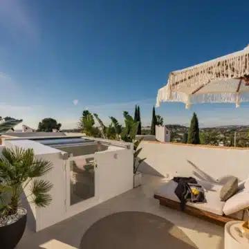 Four bedroom townhouse with timeless interior in Aloha, Nueva Andalucia Picture 21
