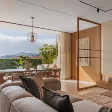 Four bedroom townhouse with timeless interior in Aloha, Nueva Andalucia Picture 9