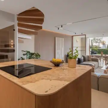 Four bedroom townhouse with timeless interior in Aloha, Nueva Andalucia Picture 10