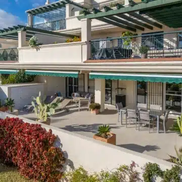 Refurbished apartment in the sought-after residential community Lorcrimar, Nueva Andalucía Picture 28