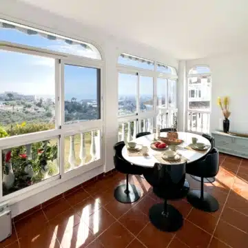 Recently renovated groundfloor apartment with panoramic sea view in Torrox, Malaga Picture 6