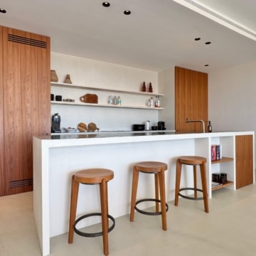 Luxury corner apartment with panoramic sea and golf views in BYU Hills, Benahavis Picture 0