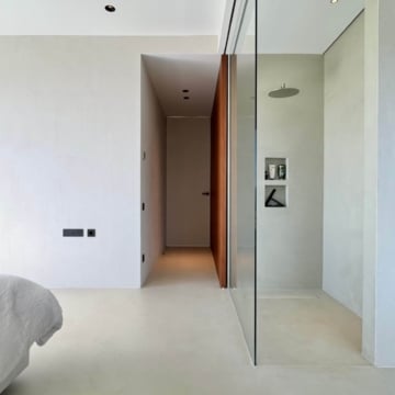 Luxury corner apartment with panoramic sea and golf views in BYU Hills, Benahavis Picture 31