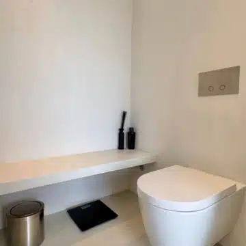 Luxury corner apartment with panoramic sea and golf views in BYU Hills, Benahavis Picture 34