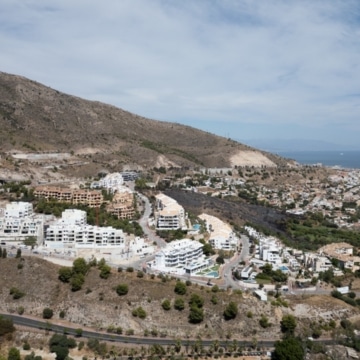 Luxury semi detached house with panoramic sea views in Benalmádena Picture 4