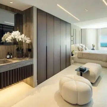 Luxury renovated four bedroom penthouse in Jardines Colgantes, Marbella Golden Mile Picture 1
