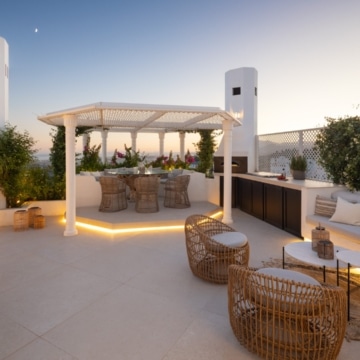 Luxury renovated four bedroom penthouse in Jardines Colgantes, Marbella Golden Mile Picture 21