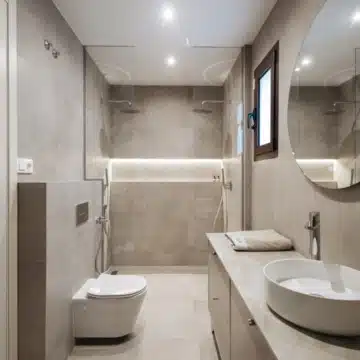 Remarkable triplex penthouse in the heart of Nueva Andalucía, Marbella Picture 15