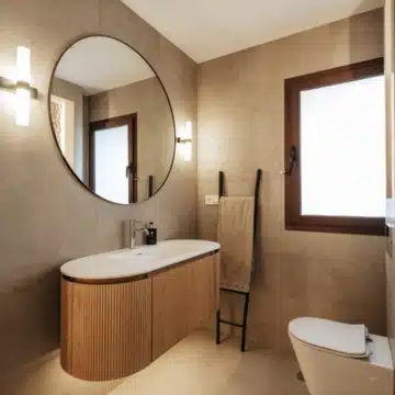 Remarkable triplex penthouse in the heart of Nueva Andalucía, Marbella Picture 19