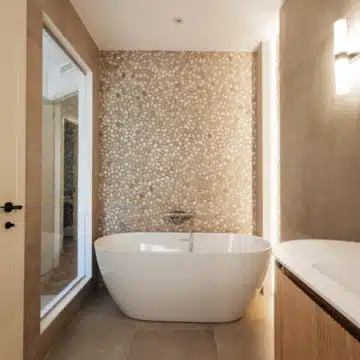 Remarkable triplex penthouse in the heart of Nueva Andalucía, Marbella Picture 20