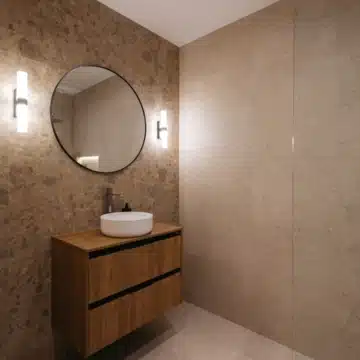 Remarkable triplex penthouse in the heart of Nueva Andalucía, Marbella Picture 13