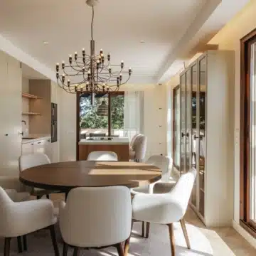 Remarkable triplex penthouse in the heart of Nueva Andalucía, Marbella Picture 6