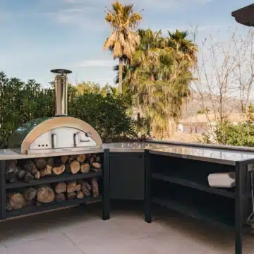 Remarkable triplex penthouse in the heart of Nueva Andalucía, Marbella Picture 4