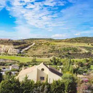 Building Plot in a growing residential area of Estepona with sea and golf views Picture 9