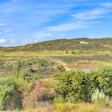 Building Plot in a growing residential area of Estepona with sea and golf views Picture 17